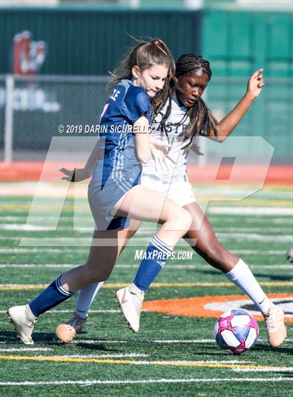 Thumbnail 3 in Pinnacle vs. Casteel (Coyote Classic Tournament) photogallery.