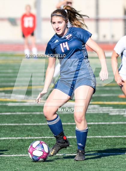 Thumbnail 3 in Pinnacle vs. Casteel (Coyote Classic Tournament) photogallery.