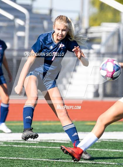 Thumbnail 3 in Pinnacle vs. Casteel (Coyote Classic Tournament) photogallery.