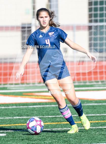 Thumbnail 3 in Pinnacle vs. Casteel (Coyote Classic Tournament) photogallery.