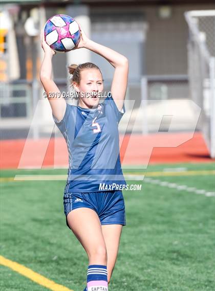 Thumbnail 3 in Pinnacle vs. Casteel (Coyote Classic Tournament) photogallery.