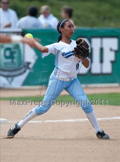 Thumbnail 3 in Ramona vs University City (CIF SDS D3 Final) photogallery.