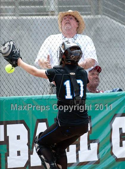Thumbnail 2 in Ramona vs University City (CIF SDS D3 Final) photogallery.