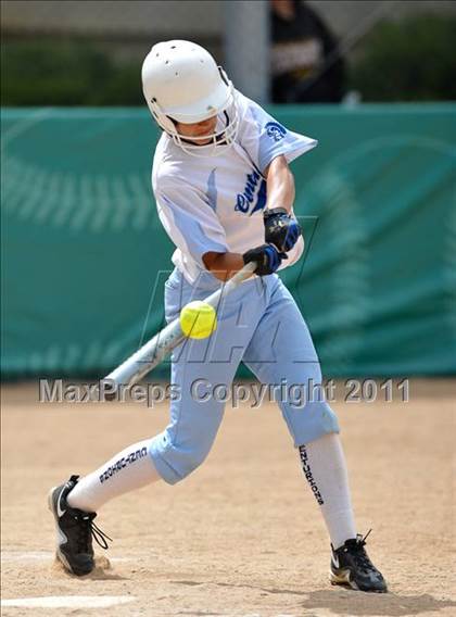 Thumbnail 3 in Ramona vs University City (CIF SDS D3 Final) photogallery.
