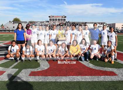 Thumbnail 2 in Salpointe Catholic vs. Thunderbird (AIA 4A Final Awards Photos) photogallery.