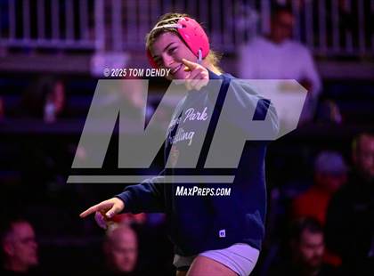 Thumbnail 2 in UIL Wrestling 6A Finals (100lb - 132lb) photogallery.