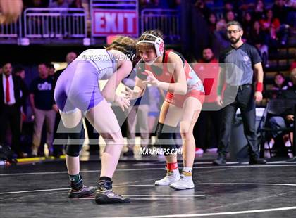 Thumbnail 1 in UIL Wrestling 6A Finals (100lb - 132lb) photogallery.