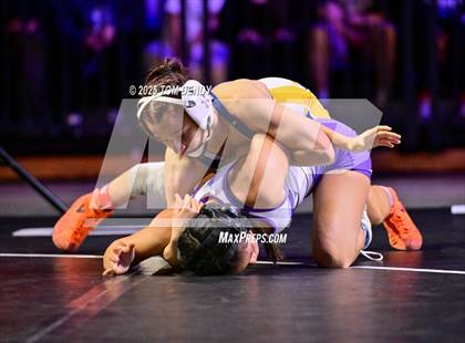 Thumbnail 1 in UIL Wrestling 6A Finals (100lb - 132lb) photogallery.