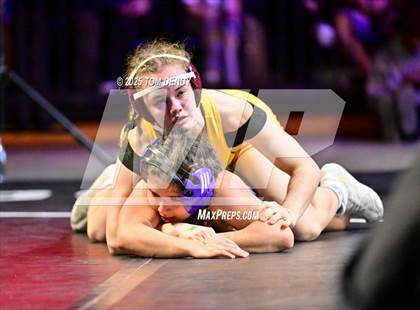 Thumbnail 1 in UIL Wrestling 6A Finals (100lb - 132lb) photogallery.