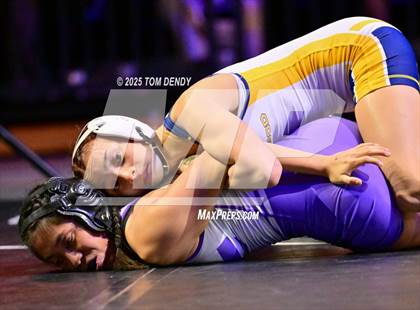 Thumbnail 2 in UIL Wrestling 6A Finals (100lb - 132lb) photogallery.