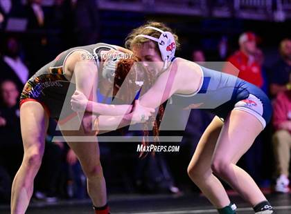 Thumbnail 2 in UIL Wrestling 6A Finals (100lb - 132lb) photogallery.
