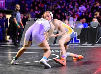Thumbnail 3 in UIL Wrestling 6A Finals (100lb - 132lb) photogallery.