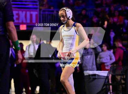Thumbnail 2 in UIL Wrestling 6A Finals (100lb - 132lb) photogallery.
