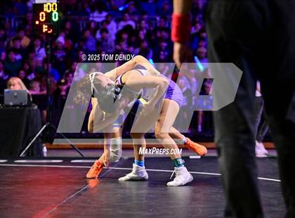 Thumbnail 2 in UIL Wrestling 6A Finals (100lb - 132lb) photogallery.