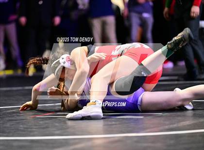 Thumbnail 3 in UIL Wrestling 6A Finals (100lb - 132lb) photogallery.