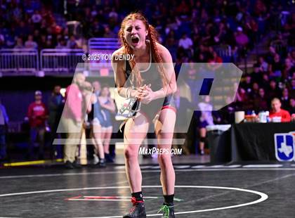 Thumbnail 1 in UIL Wrestling 6A Finals (100lb - 132lb) photogallery.