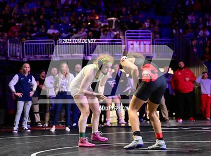 Thumbnail 2 in UIL Wrestling 6A Finals (100lb - 132lb) photogallery.