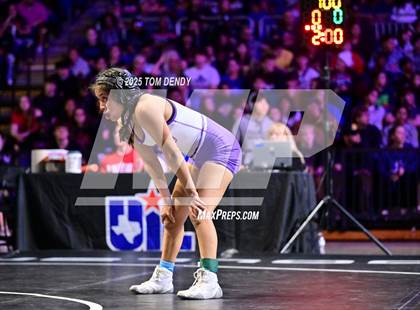 Thumbnail 1 in UIL Wrestling 6A Finals (100lb - 132lb) photogallery.