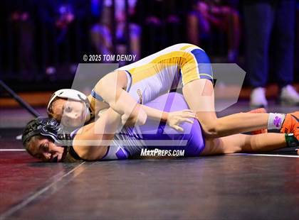 Thumbnail 1 in UIL Wrestling 6A Finals (100lb - 132lb) photogallery.