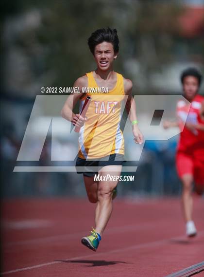 Thumbnail 1 in CIF LACS track and field Boys Finals photogallery.
