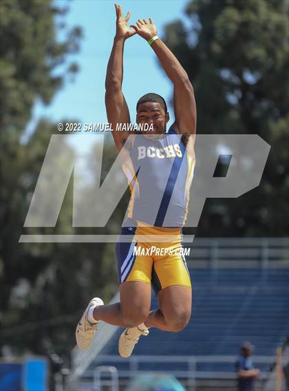 Thumbnail 2 in CIF LACS track and field Boys Finals photogallery.