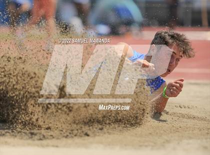 Thumbnail 2 in CIF LACS track and field Boys Finals photogallery.