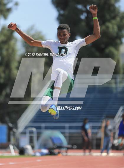 Thumbnail 3 in CIF LACS track and field Boys Finals photogallery.