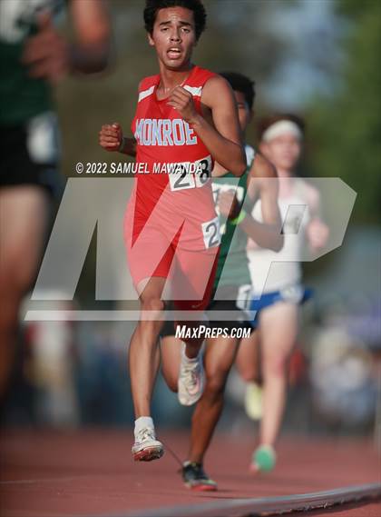 Thumbnail 1 in CIF LACS track and field Boys Finals photogallery.