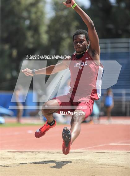 Thumbnail 2 in CIF LACS track and field Boys Finals photogallery.