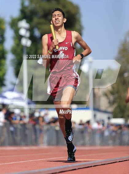 Thumbnail 2 in CIF LACS track and field Boys Finals photogallery.