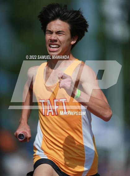 Thumbnail 2 in CIF LACS track and field Boys Finals photogallery.