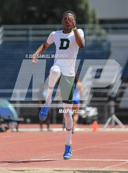 Thumbnail 3 in CIF LACS track and field Boys Finals photogallery.