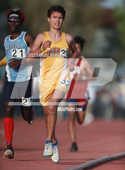 Thumbnail 2 in CIF LACS track and field Boys Finals photogallery.