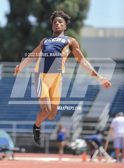 Thumbnail 1 in CIF LACS track and field Boys Finals photogallery.