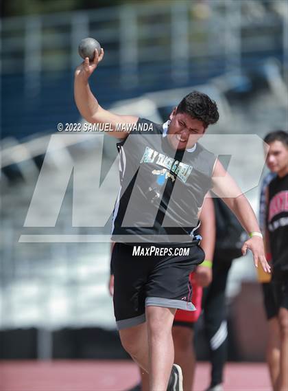 Thumbnail 2 in CIF LACS track and field Boys Finals photogallery.