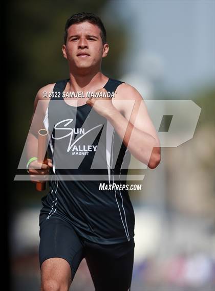 Thumbnail 2 in CIF LACS track and field Boys Finals photogallery.