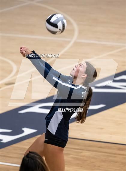 Thumbnail 2 in Timpview @ Timpanogos photogallery.