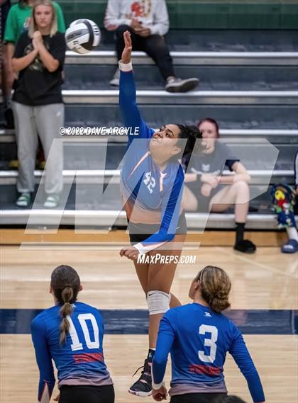 Thumbnail 2 in Timpview @ Timpanogos photogallery.