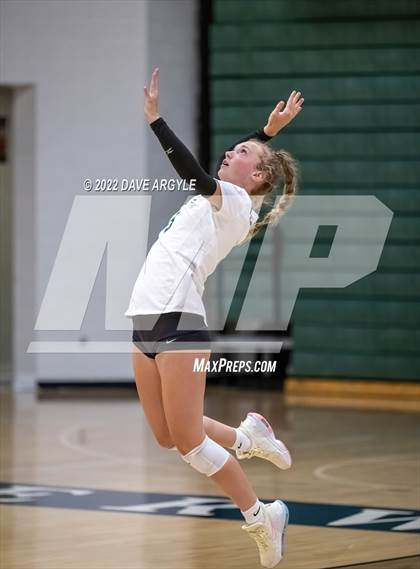 Thumbnail 2 in Timpview @ Timpanogos photogallery.