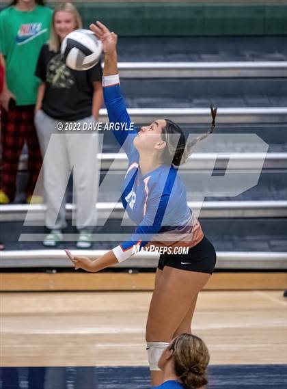 Thumbnail 2 in Timpview @ Timpanogos photogallery.
