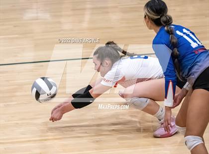 Thumbnail 2 in Timpview @ Timpanogos photogallery.