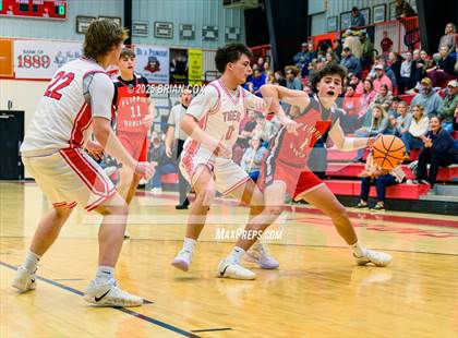 Thumbnail 2 in Flippin @ Lead Hill photogallery.