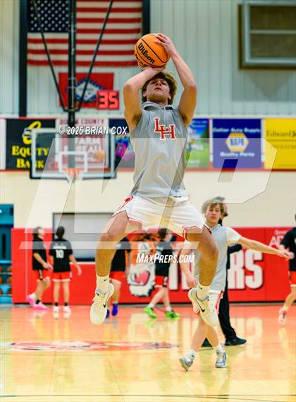 Thumbnail 3 in Flippin @ Lead Hill photogallery.