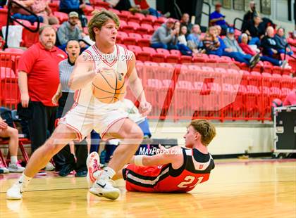 Thumbnail 3 in Flippin @ Lead Hill photogallery.