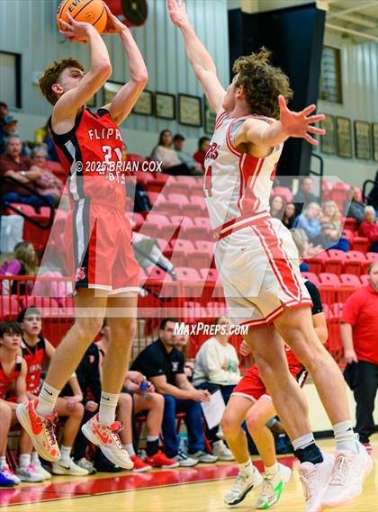 Thumbnail 1 in Flippin @ Lead Hill photogallery.