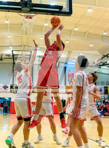 Thumbnail 3 in Flippin @ Lead Hill photogallery.