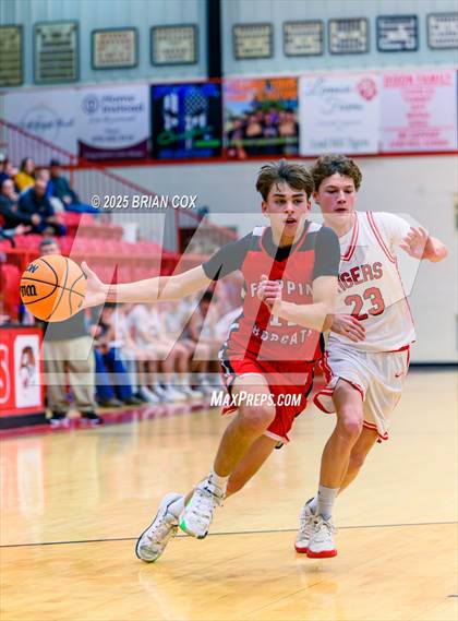 Thumbnail 1 in Flippin @ Lead Hill photogallery.