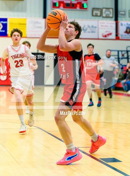 Thumbnail 1 in Flippin @ Lead Hill photogallery.