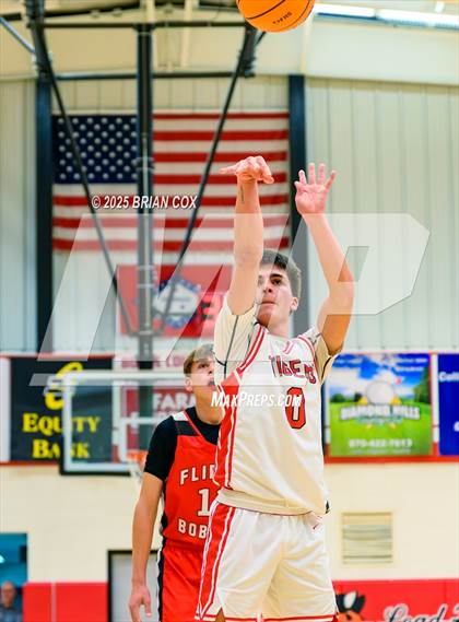 Thumbnail 2 in Flippin @ Lead Hill photogallery.