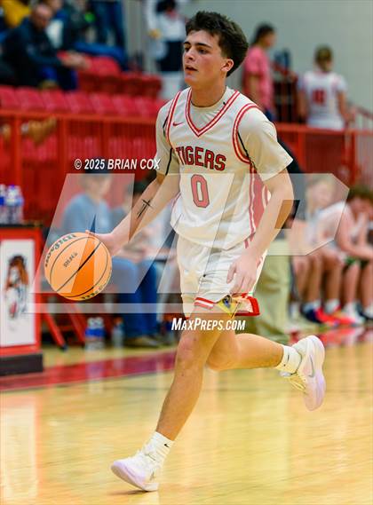 Thumbnail 2 in Flippin @ Lead Hill photogallery.